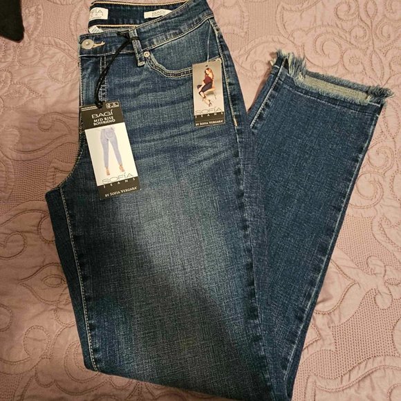 sofia by sofia vergara Denim - Sofia Vergara Jeans Bagi Mid Rise Boyfriend Size 2